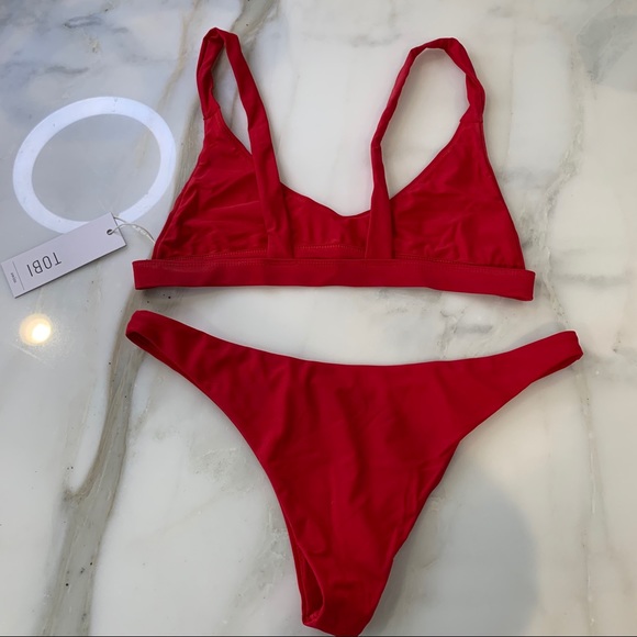 Red Bikini Set - Picture 6 of 10